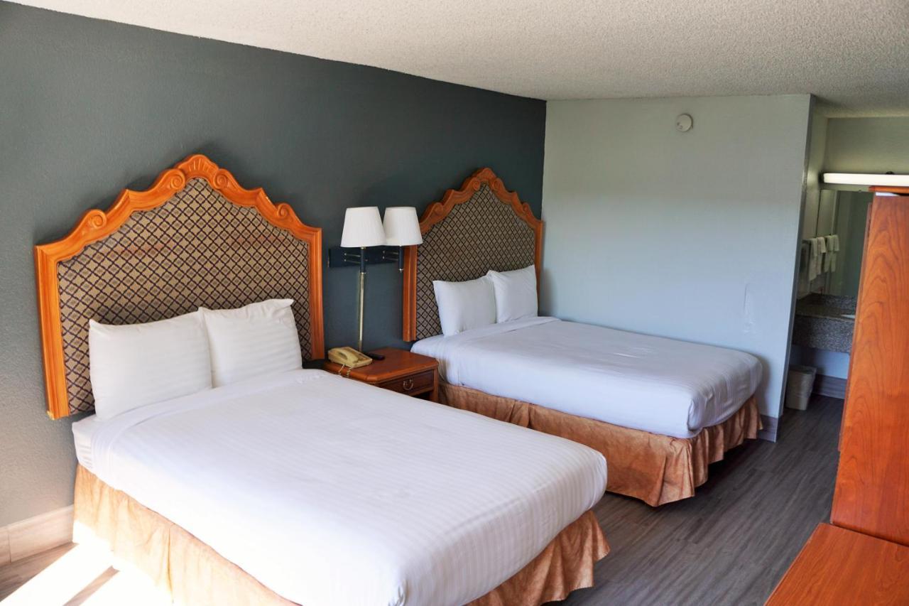 Hotel Elev8 콘로 외부 사진
